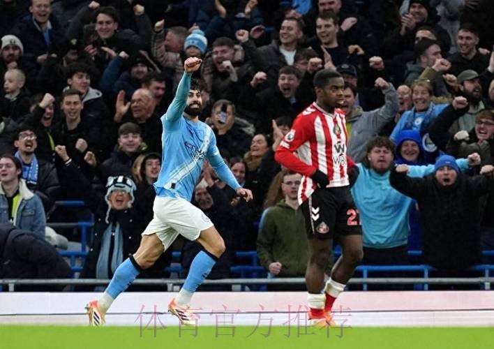 曼城豪取三连胜!仅落后阿森纳2分,8战桑德兰全胜,连刷5纪录 曼城豪取三连胜!仅落后阿森纳2分,8战桑德兰全胜,连刷5纪录